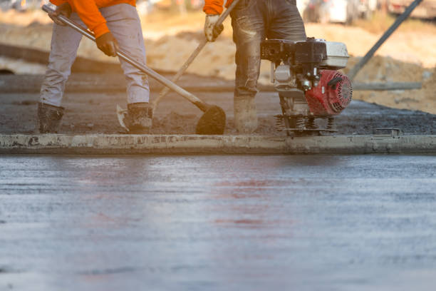 Best Concrete Slab Construction in Plainfield Village, CT